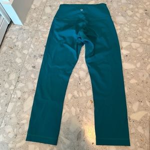 Lululemon wunder unders crop